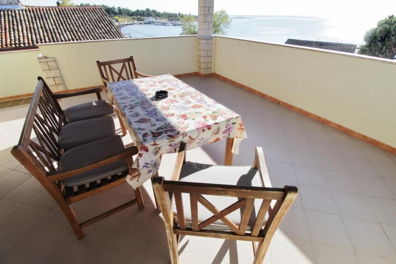 Apartments Zambratija With Sea View Exterior foto